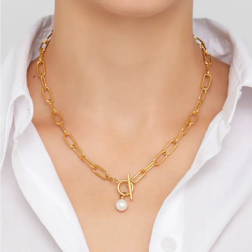 Adornia 14k Gold plated 8mm Pearl Charm paper clip chain Toggle Necklace - Picture 2 of 2